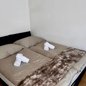 https://apt-luxus.vienna-besthotels.com