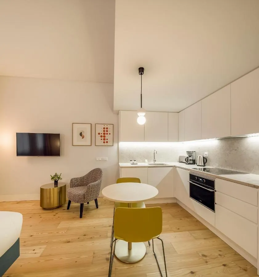 Lisbon Serviced Apartments - Mouraria 0*,