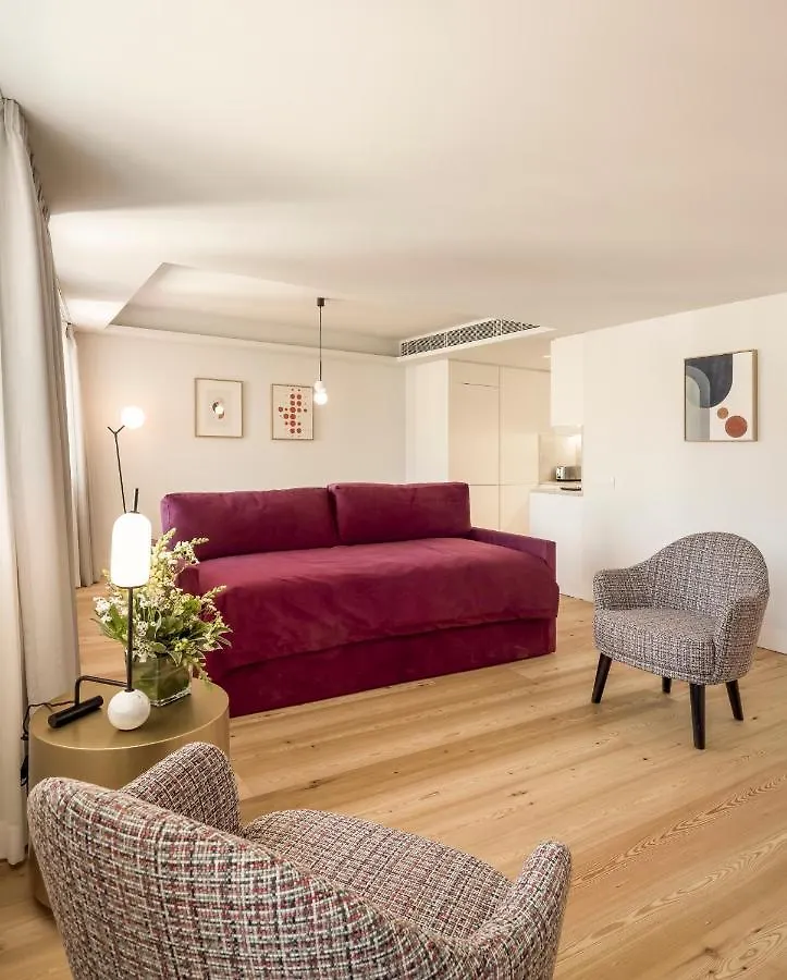 Lisbon Serviced Apartments - Mouraria Португалия